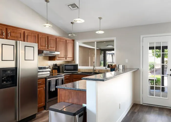 Holiday home With Private Pool Peoria