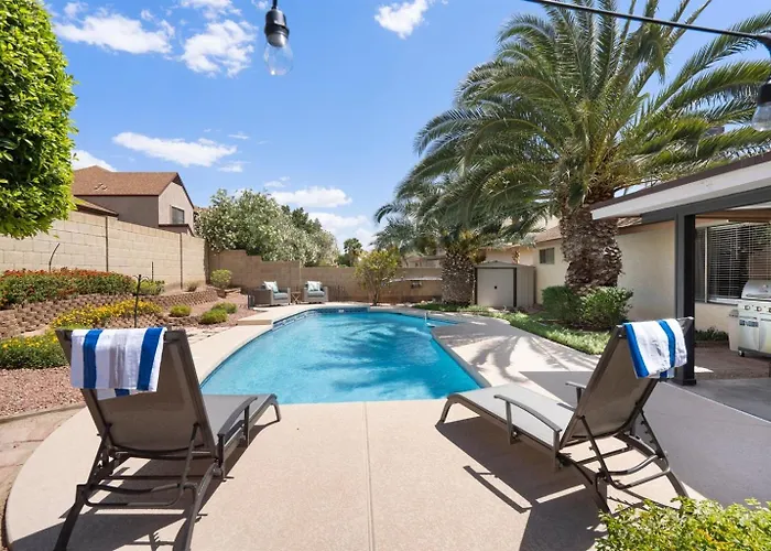 Holiday home With Private Pool Peoria