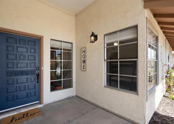 With Private Pool * Peoria